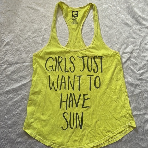 📦mix graphics Tees tank tops t-shirt and blouses for women lot wholesale box - Picture 6 of 14